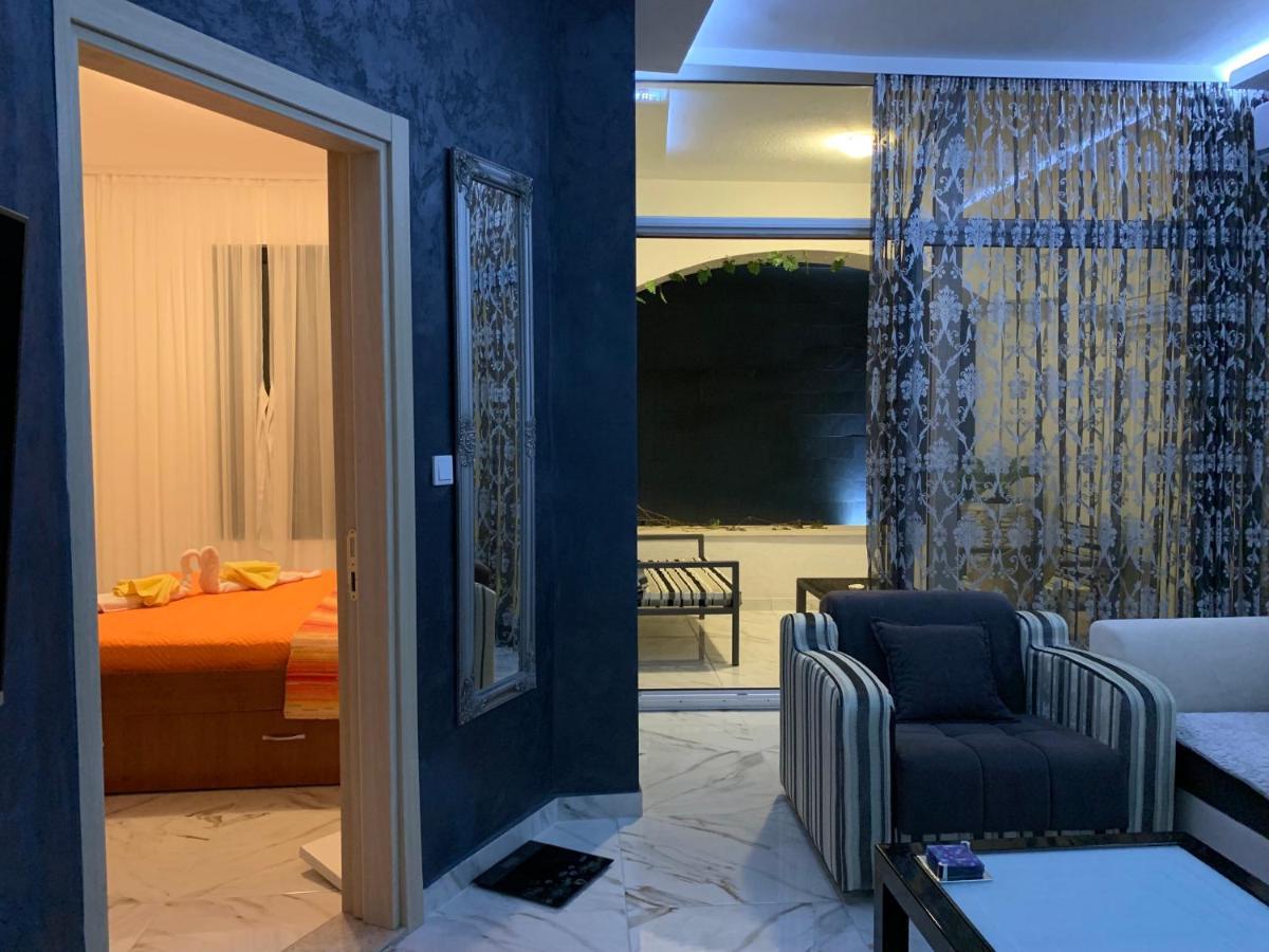 Sound Of The Sea Apartment Свети-Стефан Экстерьер фото
