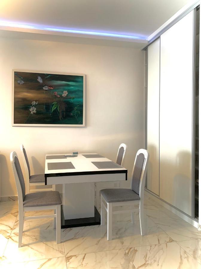 Sound Of The Sea Apartment Свети-Стефан Экстерьер фото